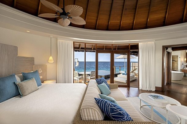 Constance Halaveli Maldives - Wohnbeispiel Water Villa with Private Pool (Zimmercodierungen VX1 & VX7)