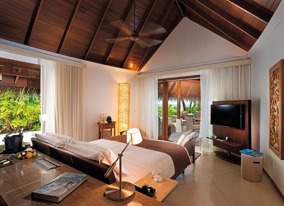 Constance Halaveli Maldives - Wohnbeispiel Beach Villa with Private Pool (Zimmercodierung VB1)