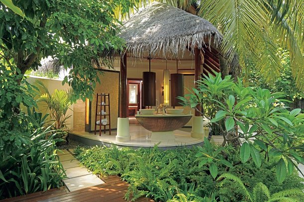 Constance Halaveli Maldives - Wohnbeispiel Double Storey Beach Villa (Zimmercodierung VB2)