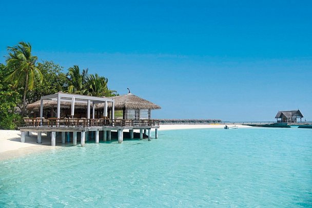 Constance Moofushi Maldives