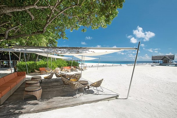 Constance Moofushi Maldives