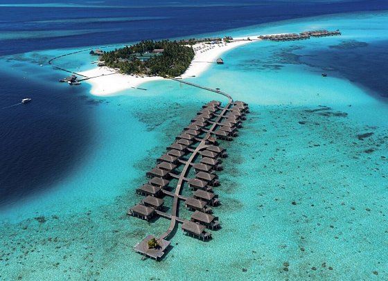 Constance Moofushi Maldives