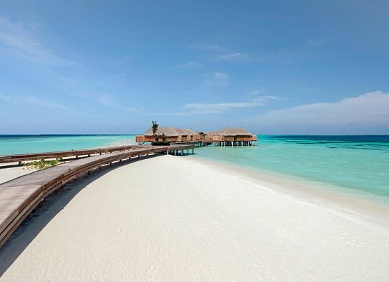 Constance Moofushi Maldives