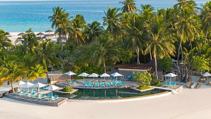 Constance Moofushi Maldives