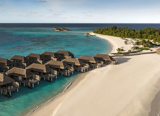 Constance Moofushi Maldives