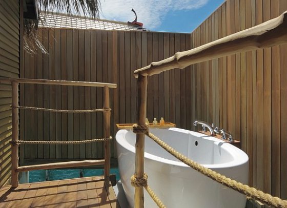 Constance Moofushi Maldives - Wohnbeispiel Senior Water Villa (Zimmercodierung VX2)
