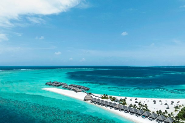 Constance Moofushi Maldives
