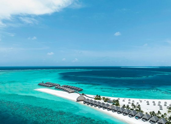 Constance Moofushi Maldives