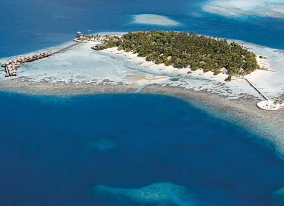 Nika Island Resort & Spa