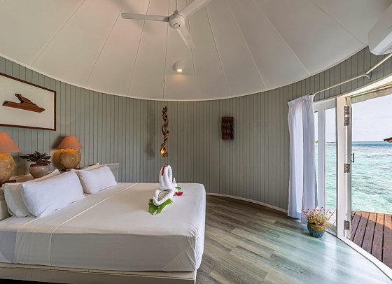 Nika Island Resort & Spa - Wohnbeispiel Water Villa (Zimmercodierung VX1)