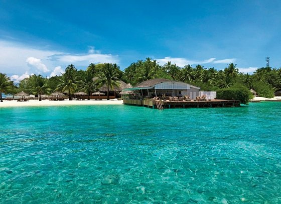 Nika Island Resort & Spa