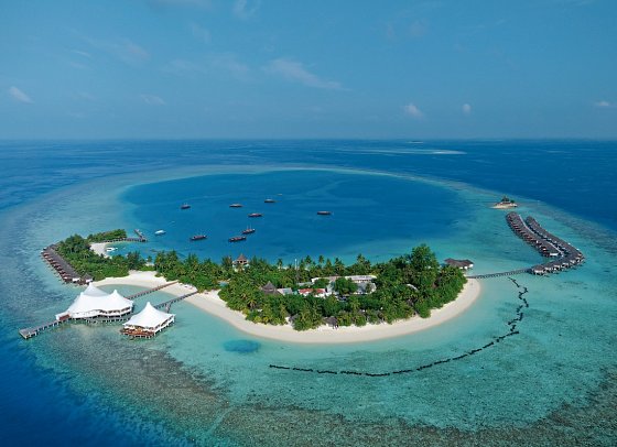 Safari Island Resort & Spa