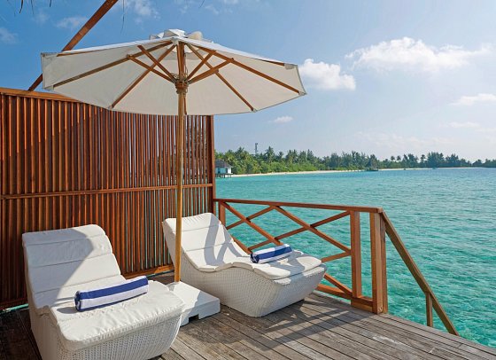 Safari Island Resort & Spa - Wohnbeispiel Water Bungalow (Zimmercodierung BX2)