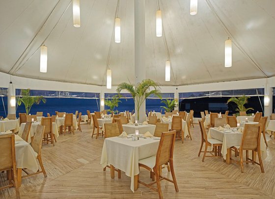 Safari Island Resort & Spa