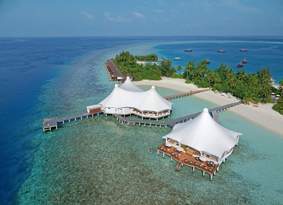 Safari Island Resort & Spa