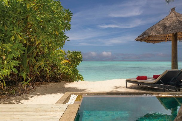 NH Collection Maldives Havodda Resort - Wohnbeispiel Sunrise/Sunset Beach Pool Villa (Zimmercodierungen VB4 & VB5)