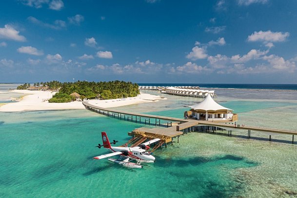 Cinnamon Hakuraa Huraa Maldives