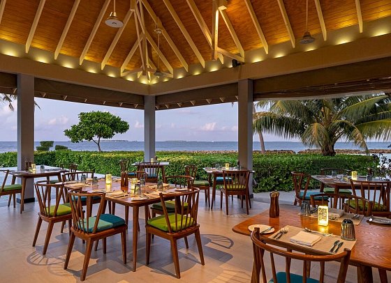 Niva Dhigali Maldives