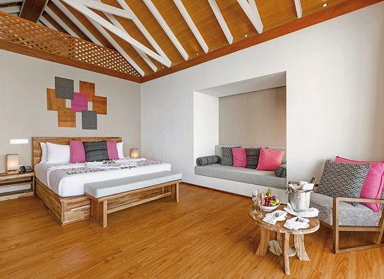 Kudafushi Resort & Spa - Wohnbeispiel Beach Villa (Zimmercodierungen VB1 & VH1)