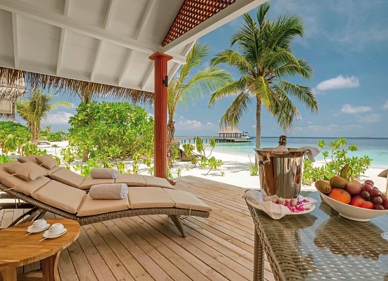 Kudafushi Resort & Spa - Wohnbeispiel Beach Villa (Zimmercodierungen VB1 & VH1)