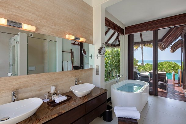 Heritance Aarah Maldives - Wohnbeispiel Family Beach Pool Villa