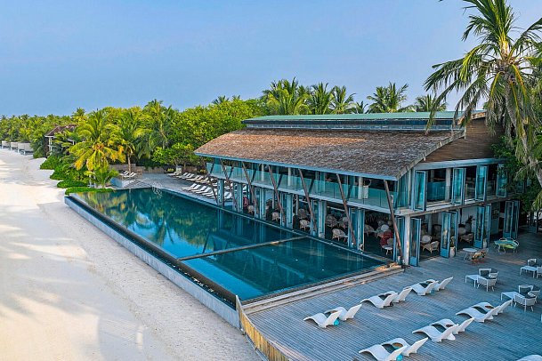 Niva Kuramathi Maldives