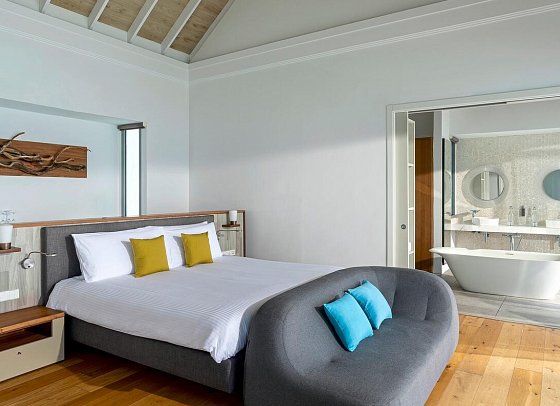 Niva Kuramathi Maldives - Wohnbeispiel Thundi Water Villa with Pool (Zimmercodierung VX4)