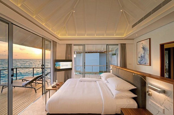 Outrigger Maldives Maafushivaru Resort - Wohnbeispiel Over Water Villa (Zimmercodierung VX1)