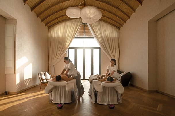 Outrigger Maldives Maafushivaru Resort