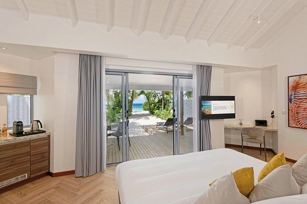 Outrigger Maldives Maafushivaru Resort - Wohnbeispiel Beach Villa (Zimmercodierung VB1)