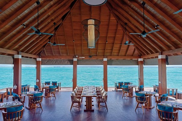 Summer Island Maldives