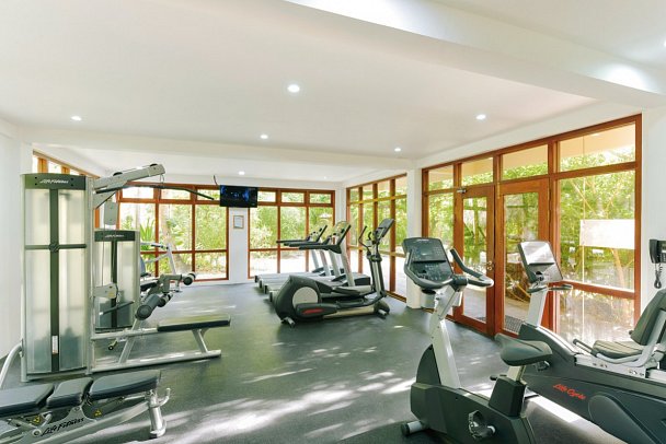 Summer Island Maldives