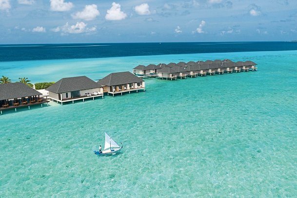Summer Island Maldives