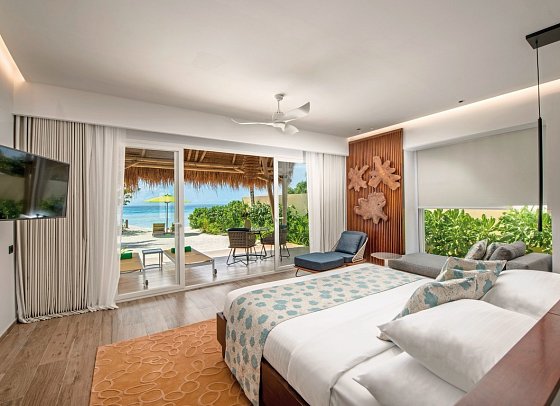 Emerald Maldives Resort & Spa - Wohnbeispiel Beach Villa (Zimmercodierung VB2)