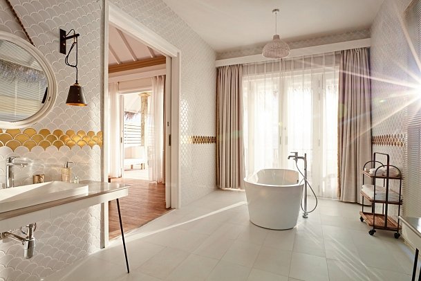 Sun Siyam Iru Veli - Beispiel Bad Ocean Villa with Pool (Zimmercodierung VX1)