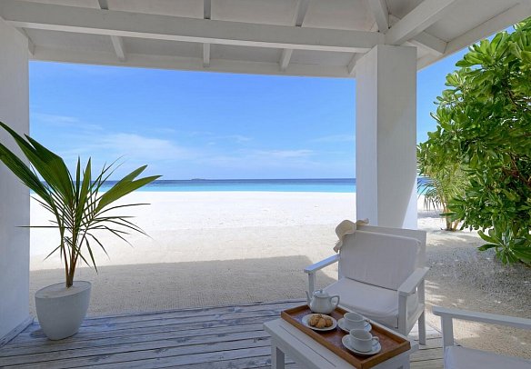 Sandies Bathala - Beispiel Terrasse Beach Bungalow (Zimmercodierung BB1)
