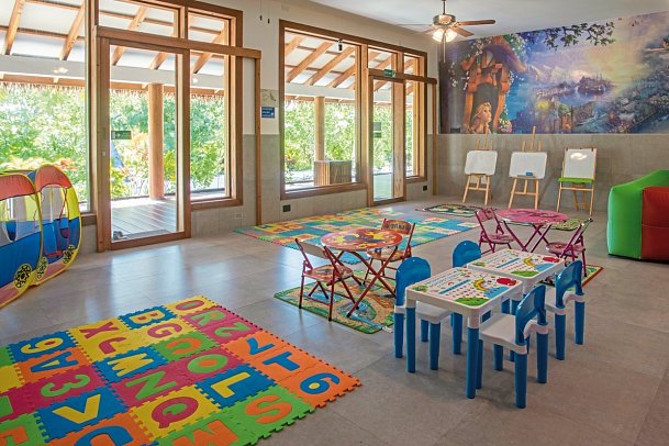 Cinnamon Velifushi Maldives