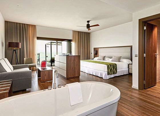 RIU Atoll - Wohnbeispiel Overwater Junior Suite Superior (Zimmercodierung JX2)