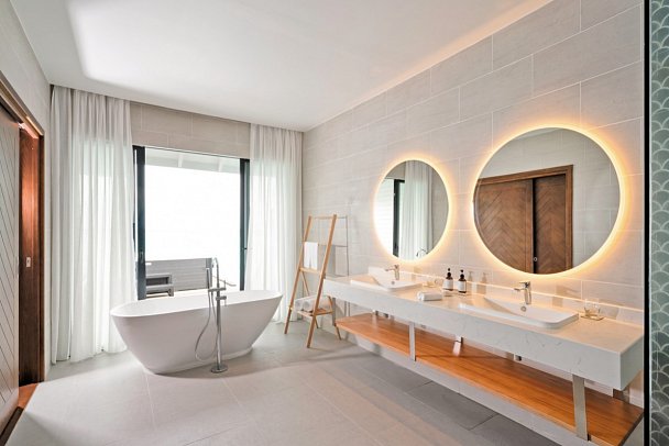 Nova Maldives - Beispiel Bad Water Villa with Jacuzzi (Zimmercodierung VX2)