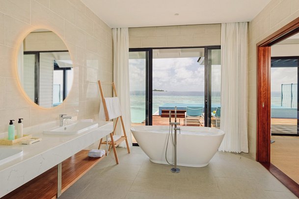 Nova Maldives - Wohnbeispiel Water Villa with Pool