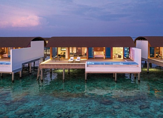 The Westin Maldives Miriandhoo Resort - Wohnbeispiel Overwater Villa Pool (Zimmercodierung VX2)