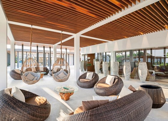 The Westin Maldives Miriandhoo Resort