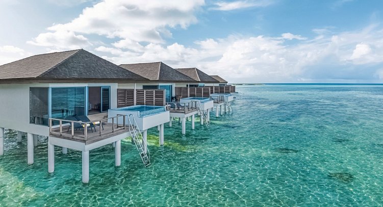 Le Méridien Maldives Resort & Spa - Wohnbeispiel Overwater Villa with Pool (Zimmercodierung VX3)