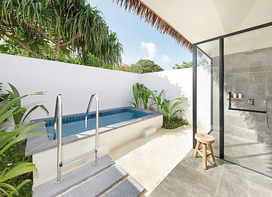 Le Méridien Maldives Resort & Spa - Wohnbeispiel Beach Villa with Garden Pool (Zimmercodierung VB2)