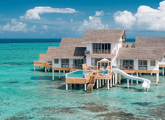Cora Cora Maldives - Wohnbeispiel Two Bedroom Lagoon Pool Villa with Slide (Zimmercodierung FB3)