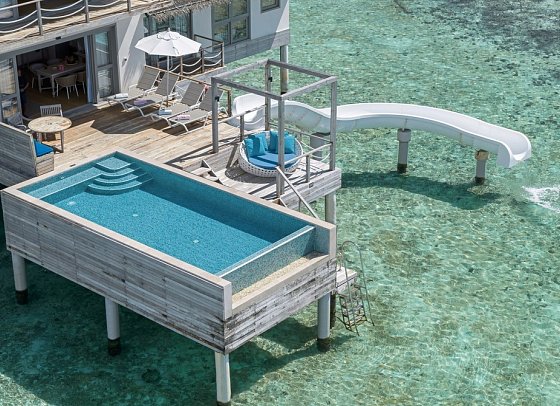 Cora Cora Maldives - Wohnbeispiel Two Bedroom Lagoon Pool Villa with Slide (Zimmercodierung FB3)