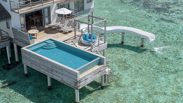 Cora Cora Maldives - Wohnbeispiel Two Bedroom Lagoon Pool Villa with Slide (Zimmercodierung FB3)