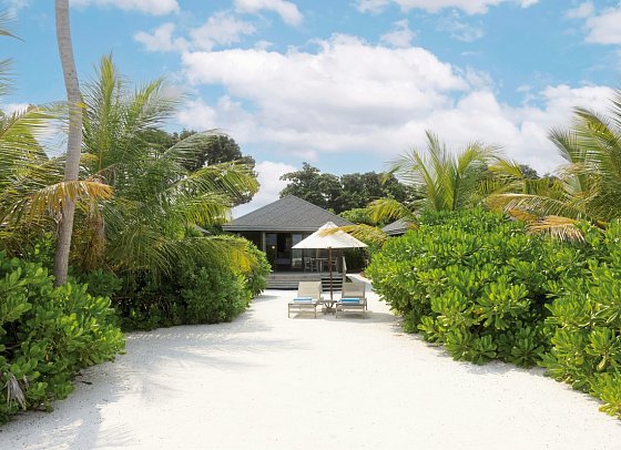 Jawakara Islands Maldives - Wohnbeispiel Beach Villa (Zimmercodierungen VB1, VB3, VV1 & VV3)