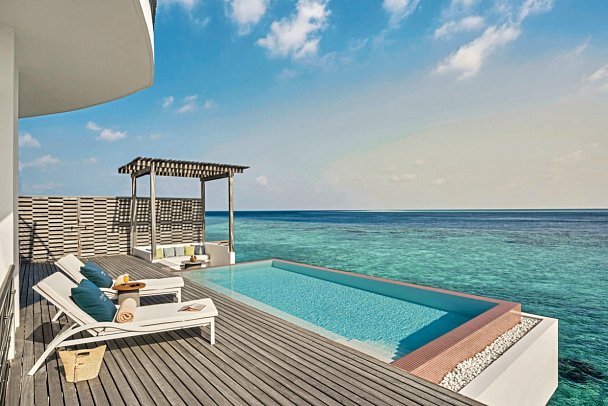 Jumeirah Olhahali Island Maldives - Sunset Water Villa