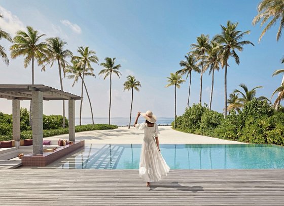 Jumeirah Olhahali Island Maldives